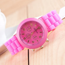 Load image into Gallery viewer, Geneva Quartz Watches